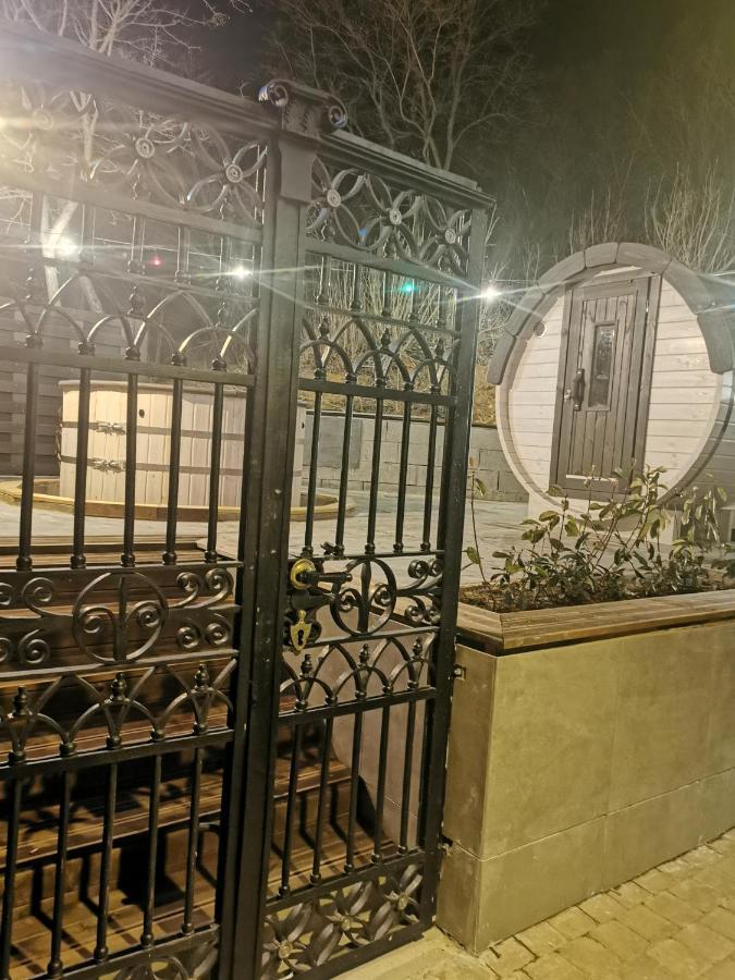 Illaberek Turistaház Sukoró Exterior foto